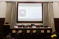 Семинар «Современные экологические проблемы Мирового океана: пластик в океане», фото: КарНЦ РАН